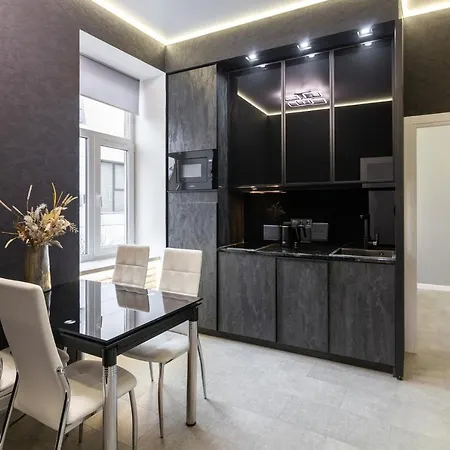 Two Bedrooms 13 Shpytalna Street Lviv Exterior photo